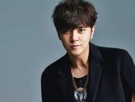 人设崩塌后再整活猝死谣言突袭！罗志祥反手官宣演唱会太抓马